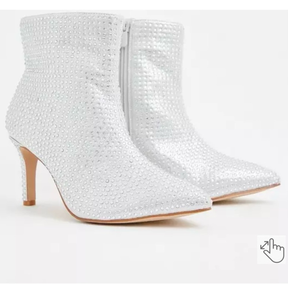 Torrid rhinestones boots 11w